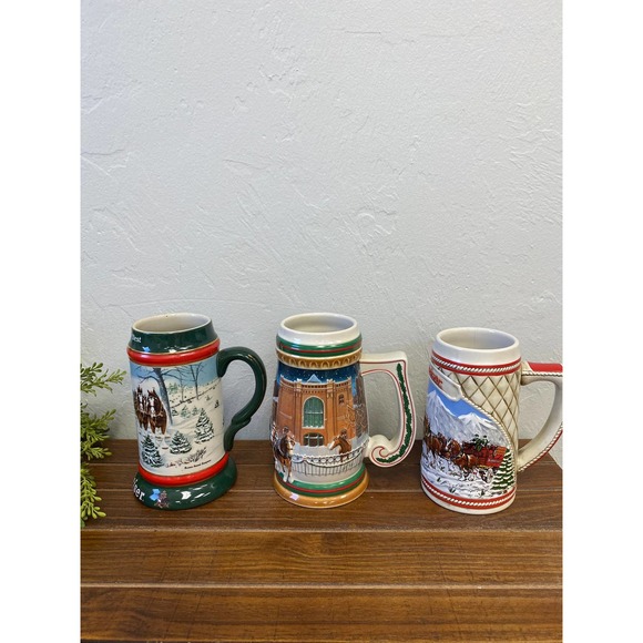 Set of 3 Collectible Budweiser Holiday Beer Steins - 1985, 1991 & 1997 Versions - Picture 3 of 8